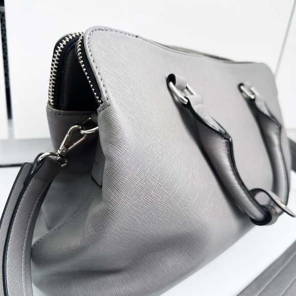 Grey Casual/Business/Laptop/ Baby Crossbody Bag - Large Pockets - Picture 5 of 11